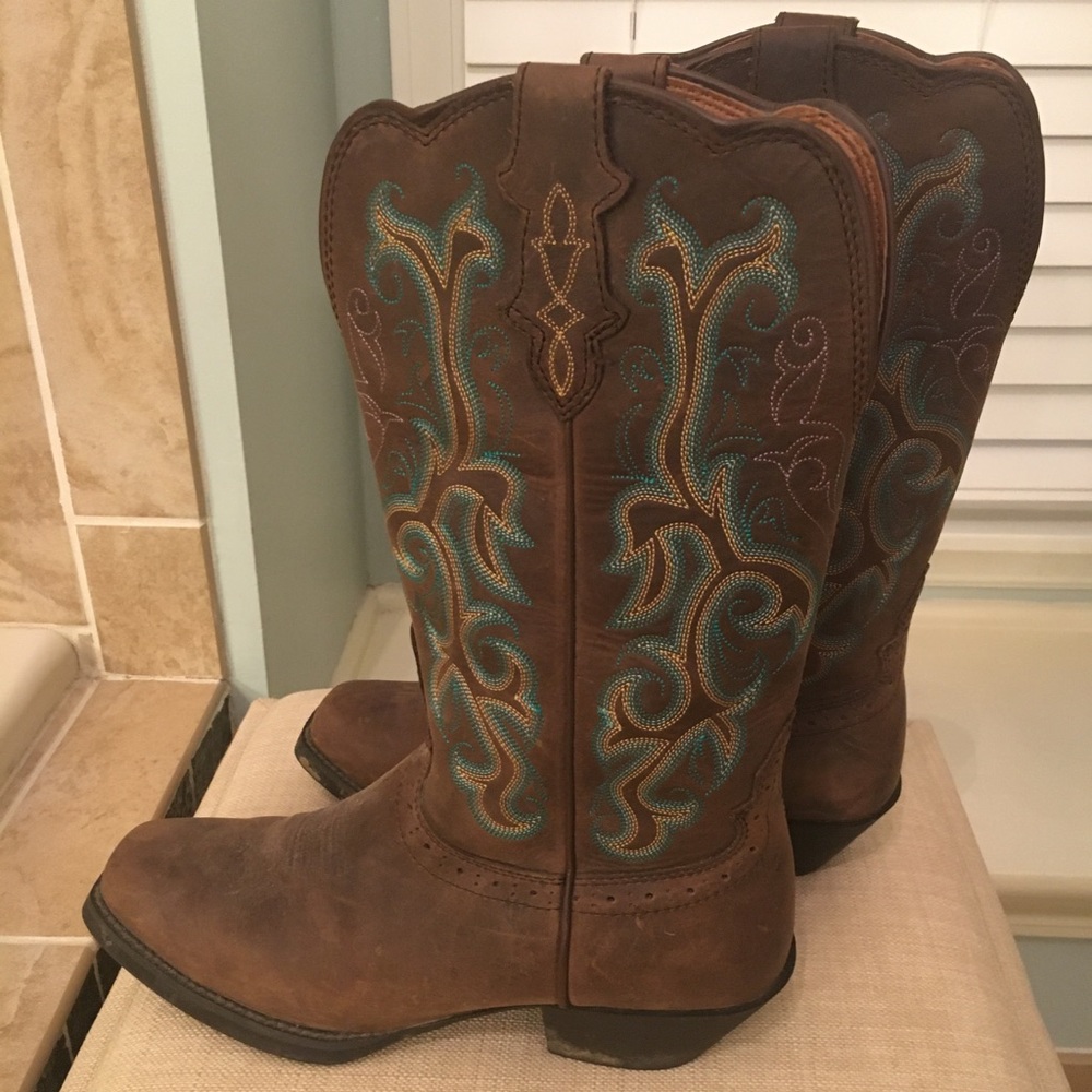 Justin cowboy boots size 7 1/2